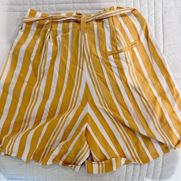 Chinti & Parker Striped paper bag Parasol Shorts Size US4 - Picture 8 of 8